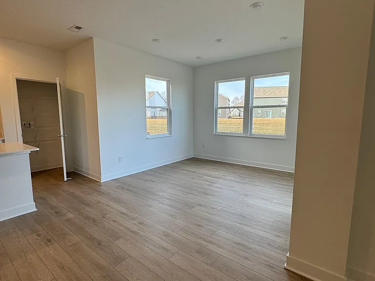 4316 Orr Springs Dr — Photo 13