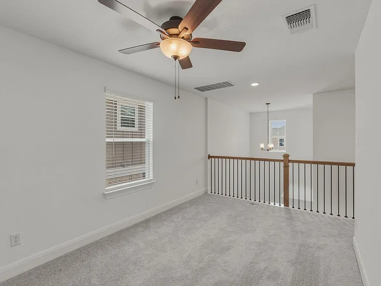 608 Knot Dr — Photo 14