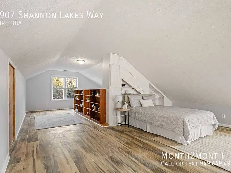 7907 Shannon Lakes Way — Photo 14