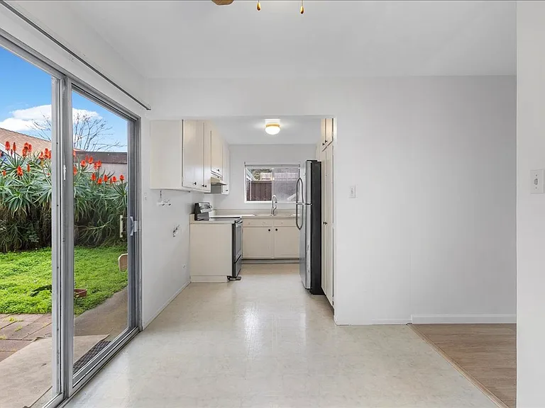 Park Ave 1105 — Photo 8