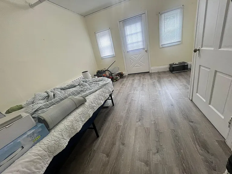 149 Strathmore Rd #6 — Photo 30