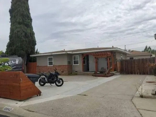 12842 Woodland Ln, Garden Grove, CA 92840
