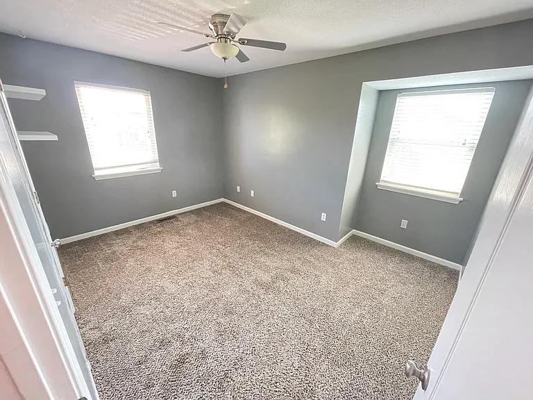 1503 Pebblecreek Dr — Photo 11