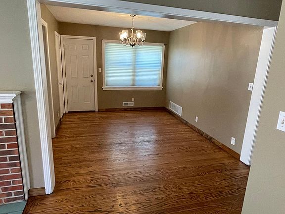 4th image of 5909 Goodman St