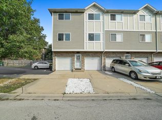 7012 100th St, Chicago Ridge, IL 60415