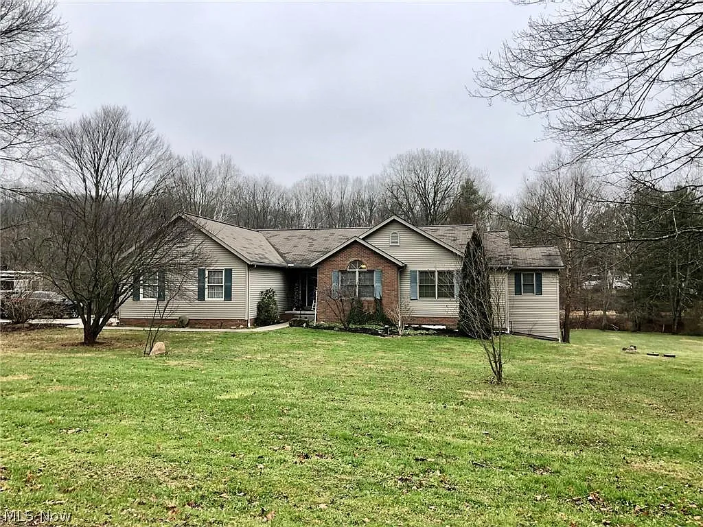 4919 Clear Creek Valley Rd photo 1