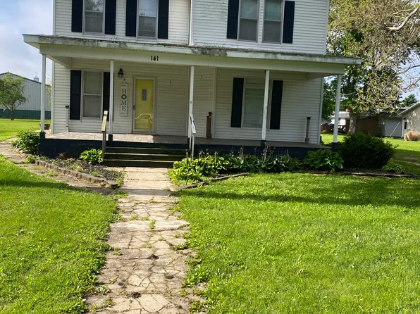 141 E South St, Ellsworth, IL 61737