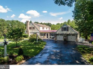 15 View Rd, Perkiomenville, PA 18074