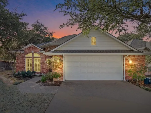 101 Kingston Dr, Woodway, TX 76712