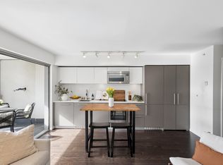 999 Seymour St #806, Vancouver, BC