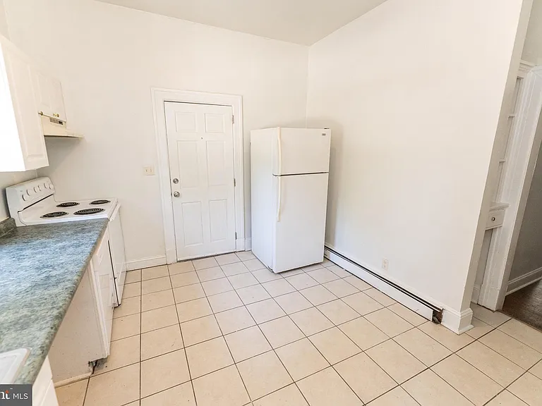733 Camden Ave #B — Photo 21