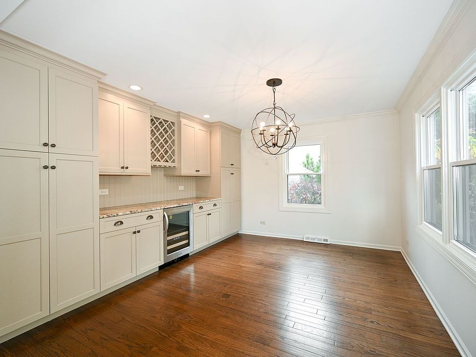 2nd image of 84 Stephanie Ln
