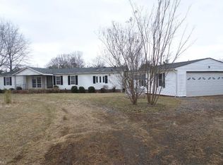 1073 Sechrist Loop, Pilot Mountain, NC 27041