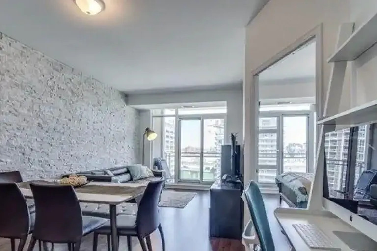 21 Grand Magazine St #1207 — Photo 5