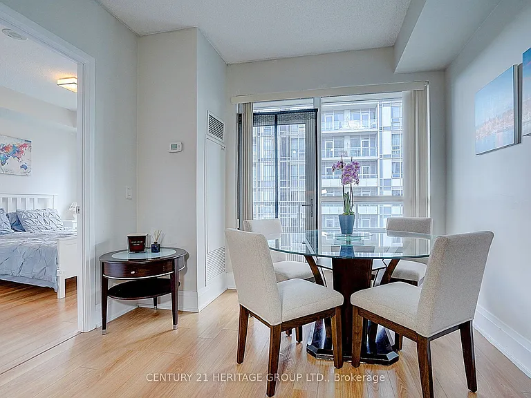 120 Harrison Garden Blvd #1431 — Photo 9
