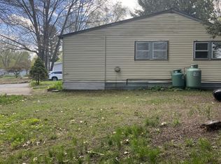 49 Erin Ct, Charlestown, NH 03603