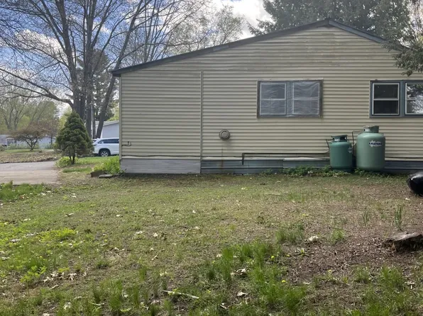 49 Erin Court, Charlestown, NH 03603