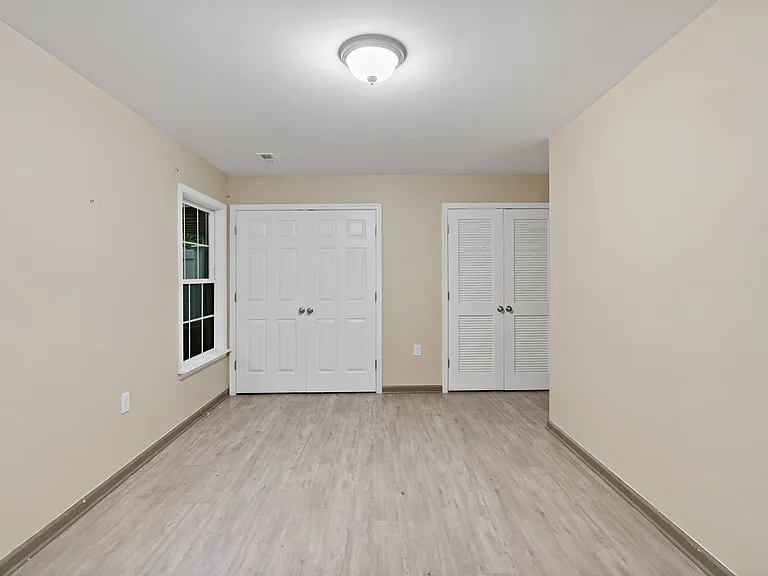 132 Furlong Way — Photo 4
