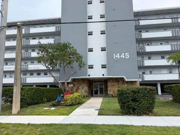 1445 Atlantic Shores Blvd APT 605, Hallandale Beach, FL 33009