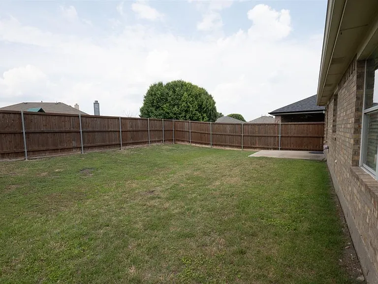 9908 Laurel Cherry Dr — Photo 14