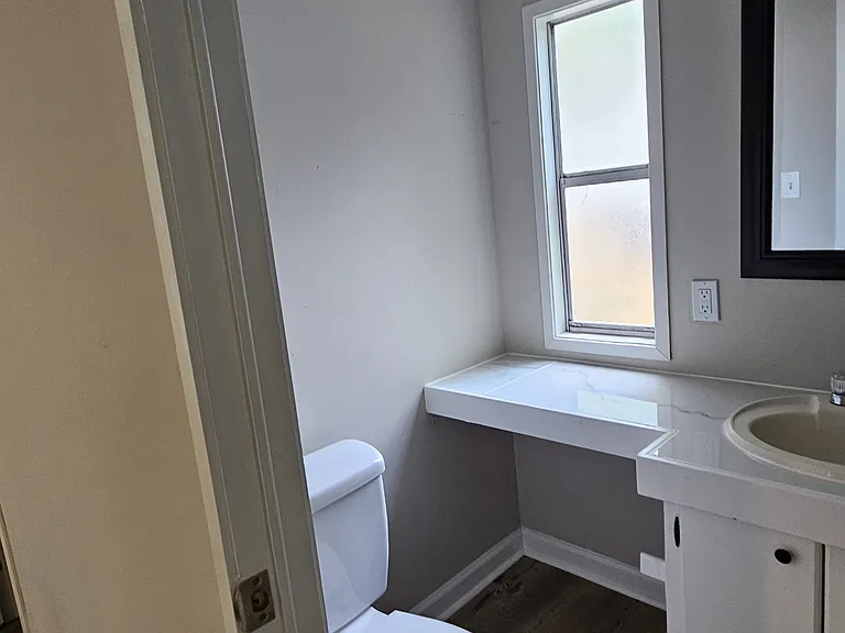 610 E Branch Dr — Photo 29