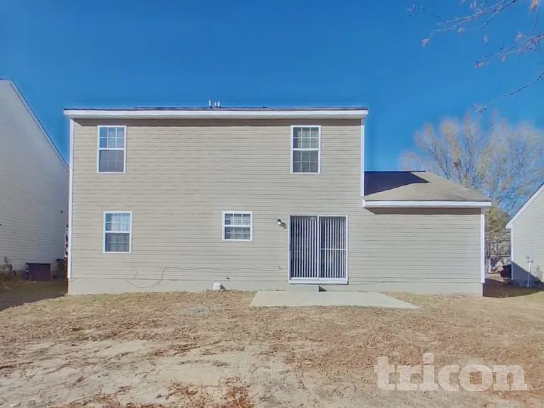 521 Halleck Ln — Photo 18