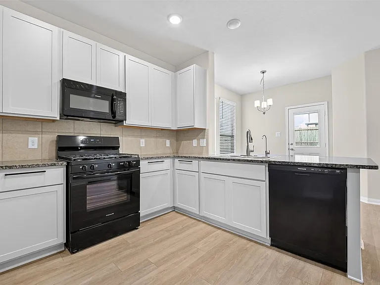 25331 Yellowbells Pl — Photo 17