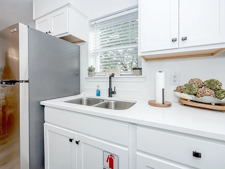 114 Ethel Cir #17 — Photo 24