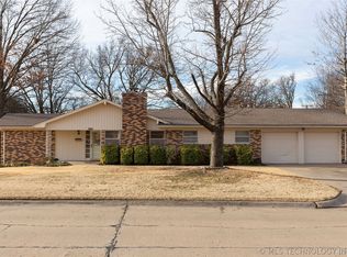 3601 Woodland Rd, Bartlesville, OK 74006
