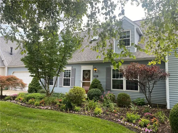 3411 Brookpoint Ln, Cuyahoga Falls, OH 44223