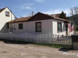 608 Albany Ave, Hot Springs, SD 57747
