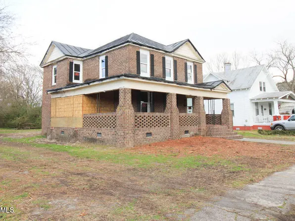 130 W Freemason Street, Edenton, NC 27932