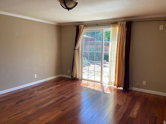 4th image of 21740 Olive Ave