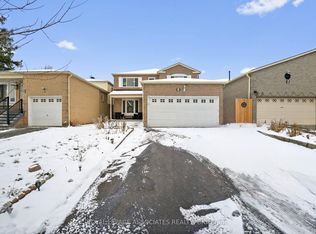 3 Middleport Cres, Toronto, ON M1B 4L5