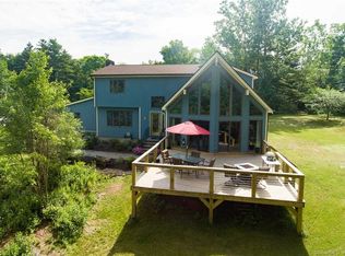 149 Black Hill Rd, Plainfield, CT 06374