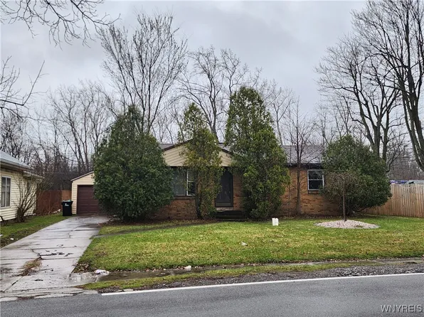 23 Heath Ter, Buffalo, NY 14223