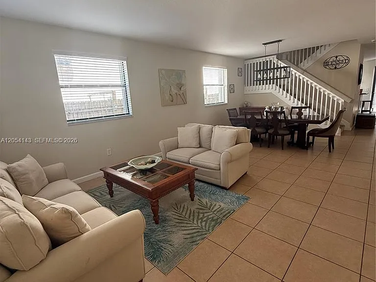 11628 SW 235th St — Photo 2