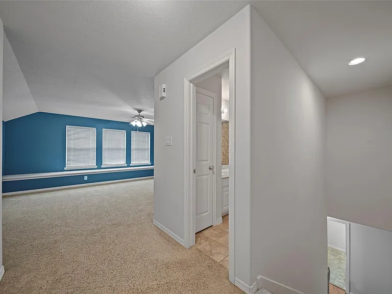 14443 Basalt Ln — Photo 31
