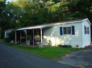 22 Second St, Sturbridge, MA 01566