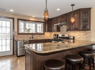 461 Winthrop Rd, Union, NJ 07083