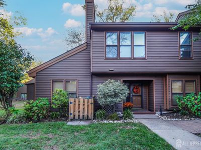 31 Hickory Hollow Ct, Edison, NJ, 08820