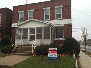302 4th Ave, Sterling, IL 61081