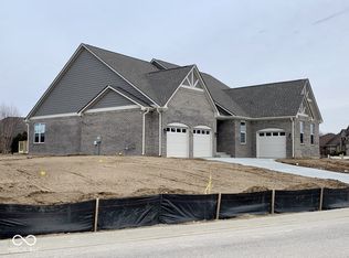 3696 Sycamore Bend Way S, Columbus, IN 47203