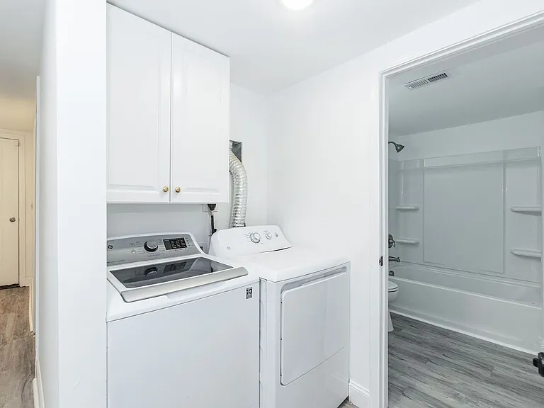 206 Temple Ave — Photo 19