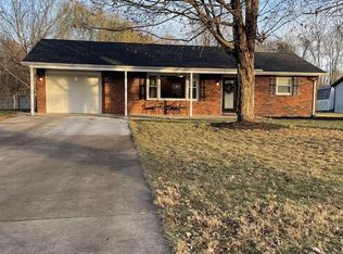 1004 S Stockport Dr, Muncie, IN 47304