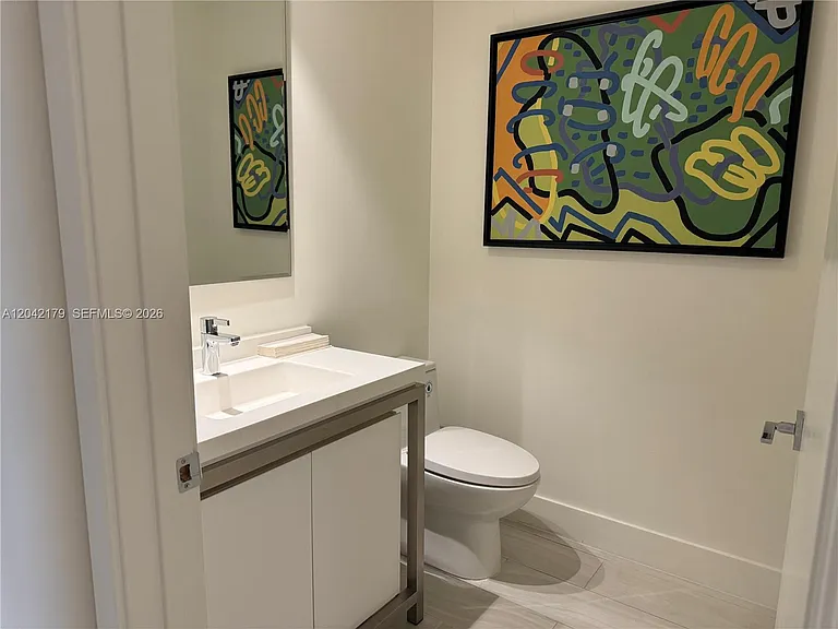 2000 Metropica Way #903 — Photo 17