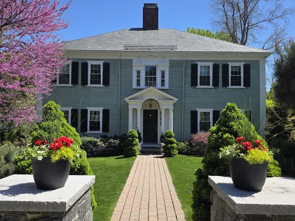 26 Prentiss Ln, Belmont, MA 02478
