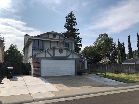 2nd image of 8810 Brittany Park Dr