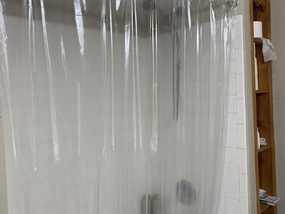 4th image of 42 E Winter St #18