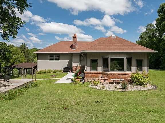5th image of 2716 Cook Rd